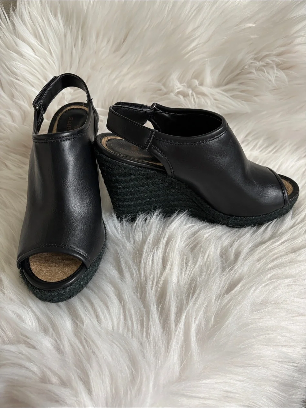 Ruff Hewn sleek black